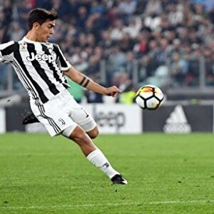 Cialda rettangolare per torta Paulo Dybala Juventus decorazione alimentare senza glutine personalizzazione grafica inclusa topper cake design img 05 (Pasta di zucchero, 20 x 25 cm)